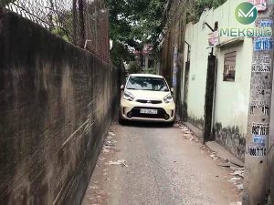 lai xe duong hem 3
